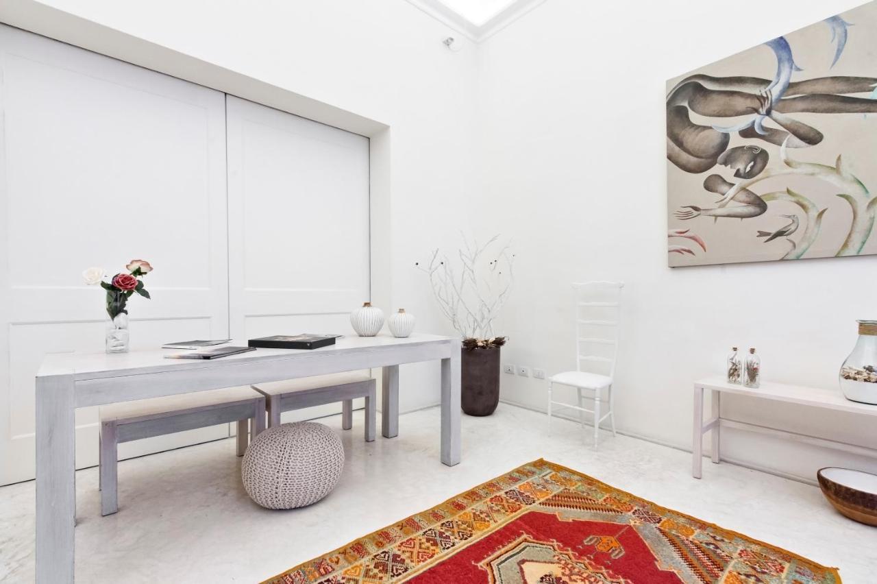 Casa Di Lo Suites Lecce Ngoại thất bức ảnh