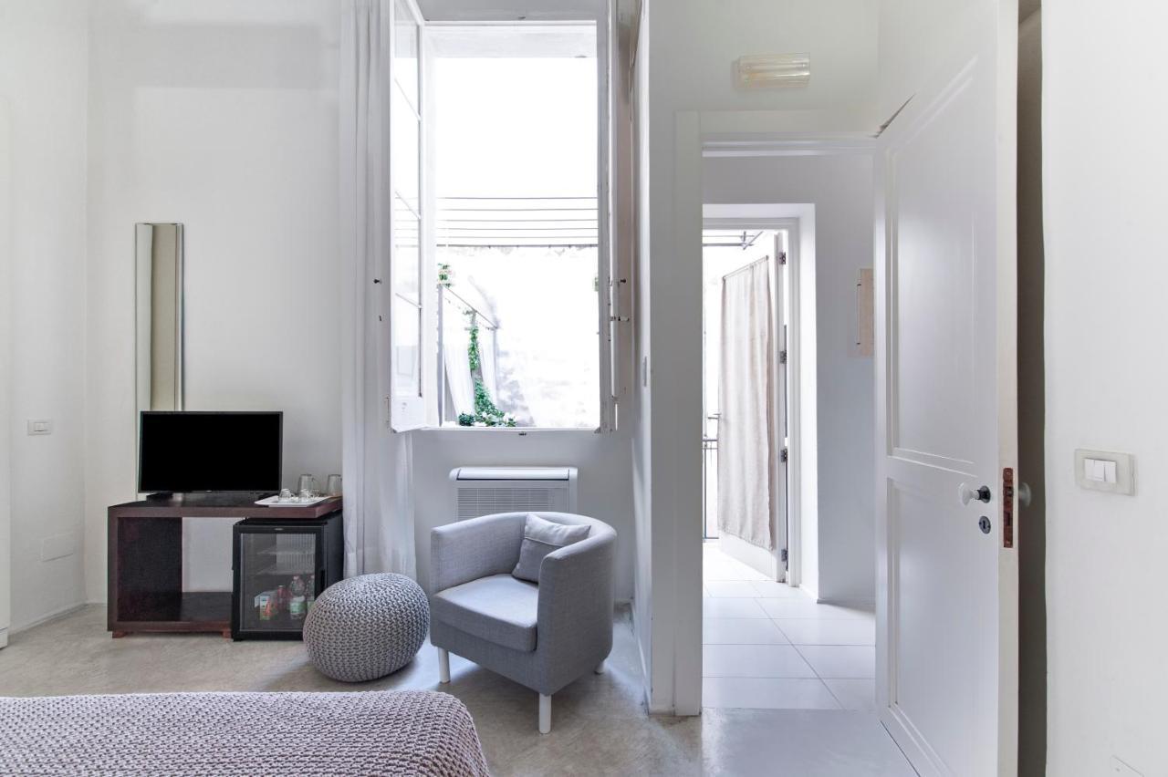 Casa Di Lo Suites Lecce Ngoại thất bức ảnh