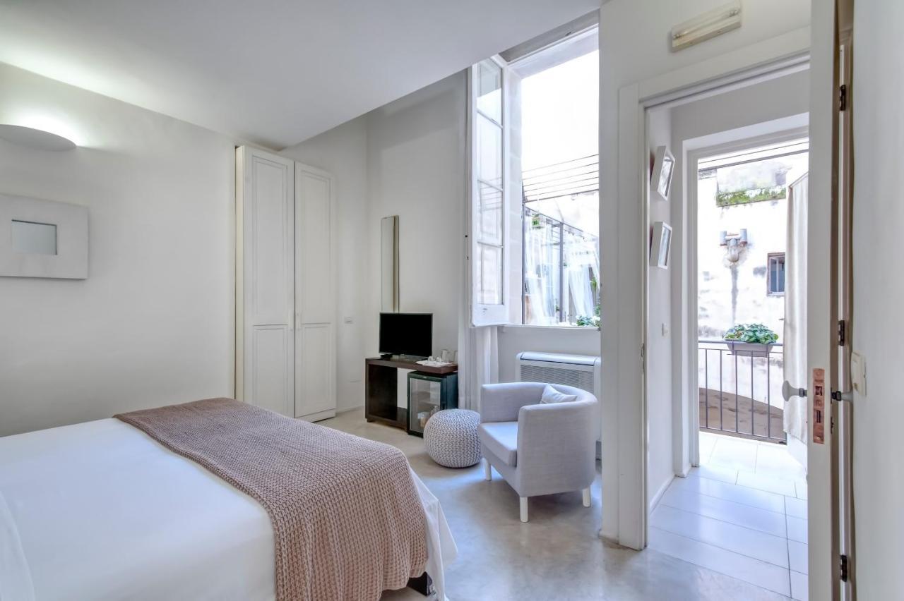 Casa Di Lo Suites Lecce Ngoại thất bức ảnh