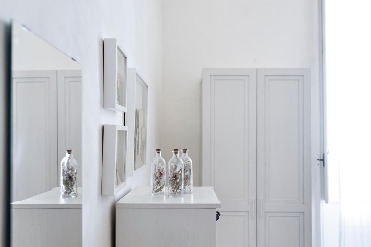 Casa Di Lo Suites Lecce Ngoại thất bức ảnh