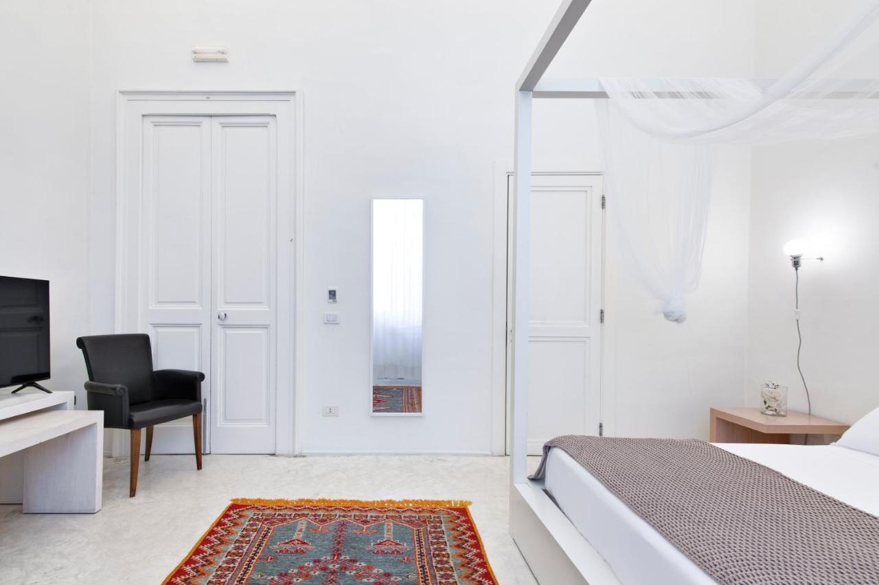 Casa Di Lo Suites Lecce Ngoại thất bức ảnh