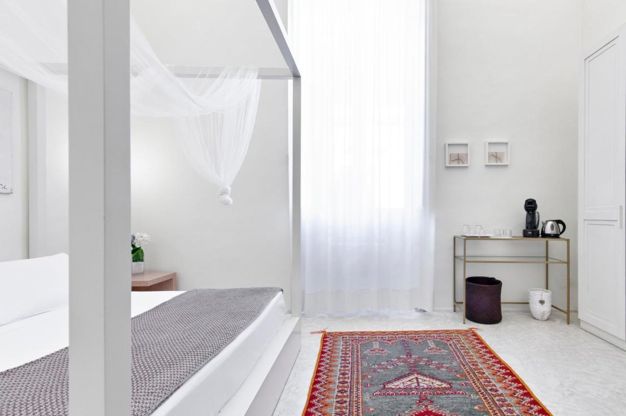 Casa Di Lo Suites Lecce Ngoại thất bức ảnh